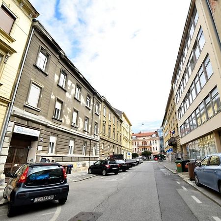 1Br In Central Zagreb & Main Station, Free Parking Apartment Exterior photo